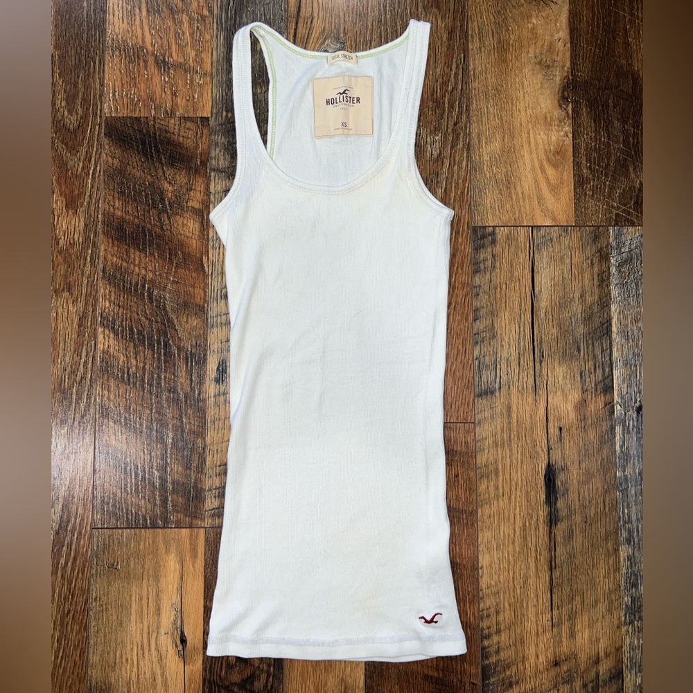 Hollister Cream Ribbed Scoop Neck Tank Top - Slim Fit